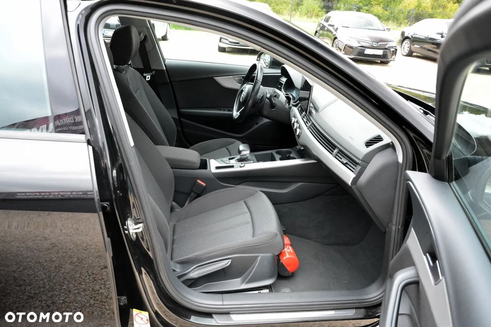 Audi A4 Limousine 35 TFSI S tronic - 16