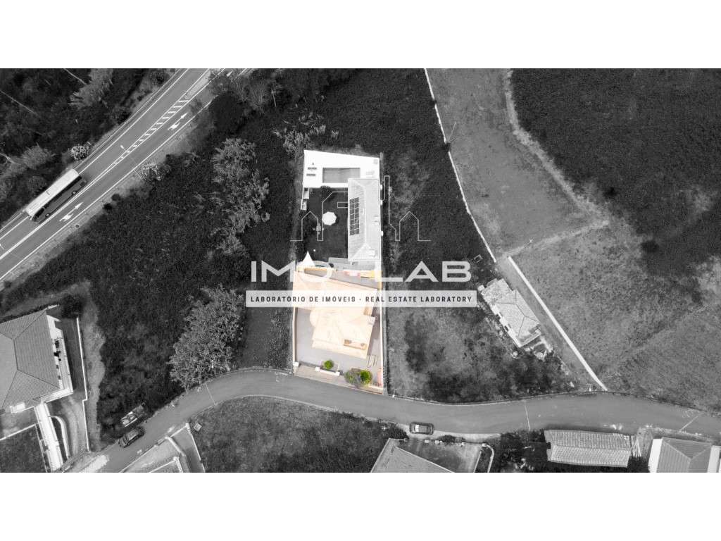 Villa T3 + Villa T2 com Piscina - Calheta - Ilha da Madeira - Grande imagem: 5/59