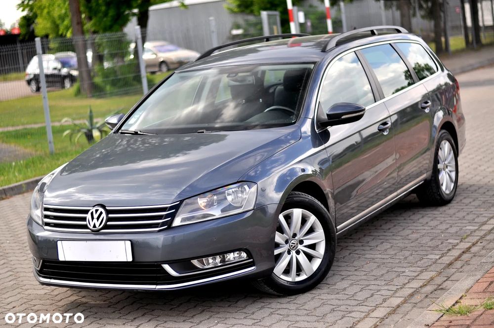 Volkswagen Passat - 2