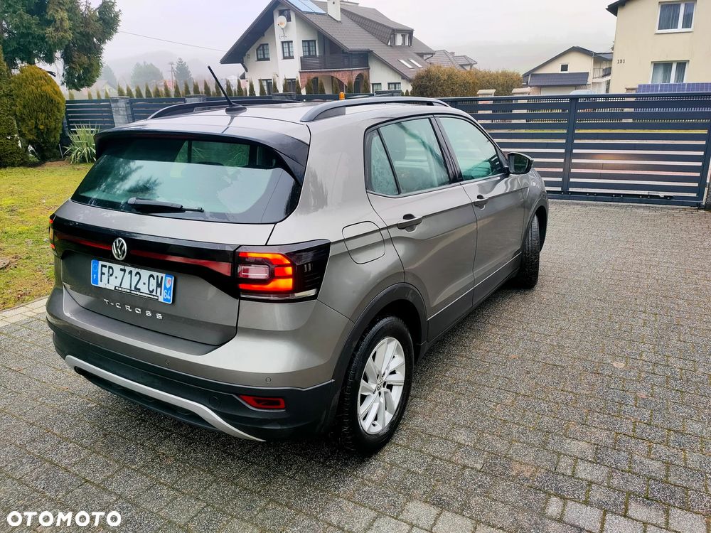 Volkswagen T-Cross - 4
