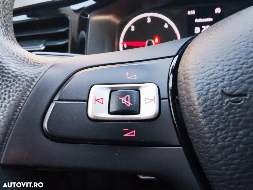 Volkswagen Polo 1.6 TDI Comfortline - 22