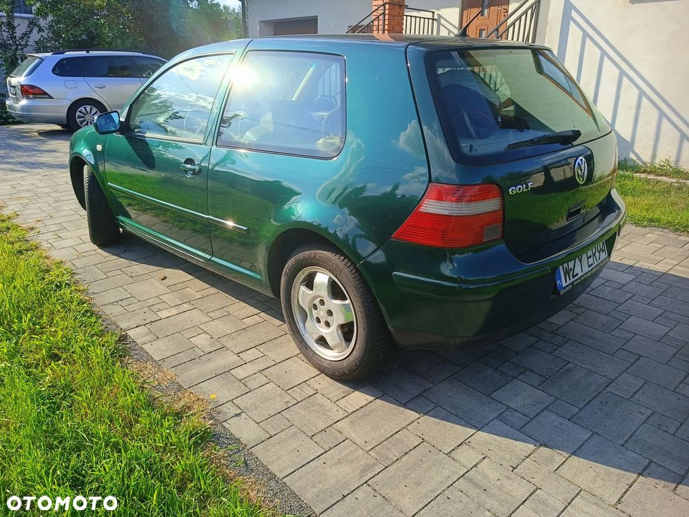 Volkswagen Golf 1.9 TDI Highline - 6
