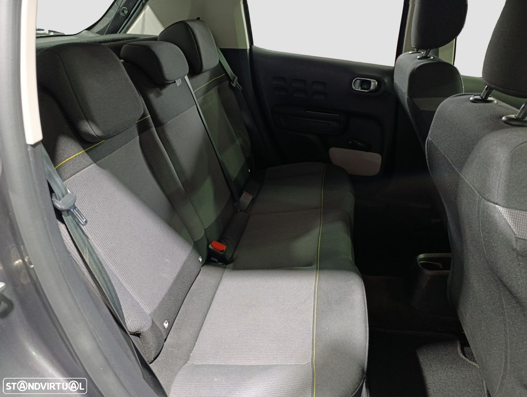 Citroën C3 1.2 PureTech Shine - 12