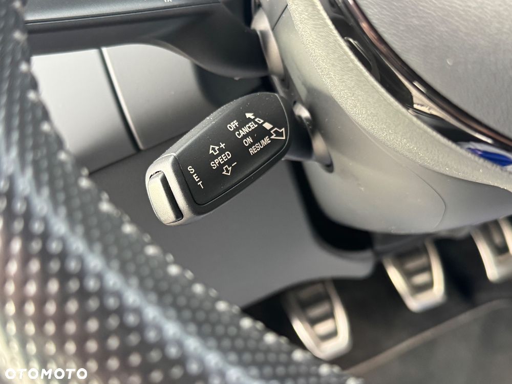 Audi A4 Avant 2.0 TDI DPF clean diesel S line Sportpaket - 24