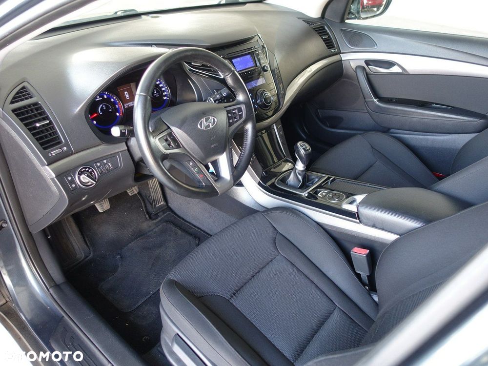 Hyundai i40 - 12