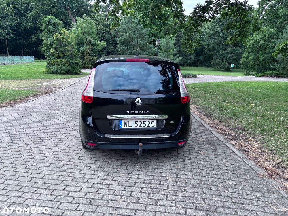 Renault Scenic 2.0 dCi Bose - 6