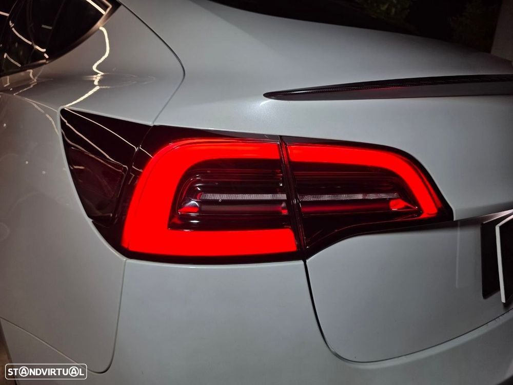 Tesla Model 3 Performance Dual Motor AWD - 30