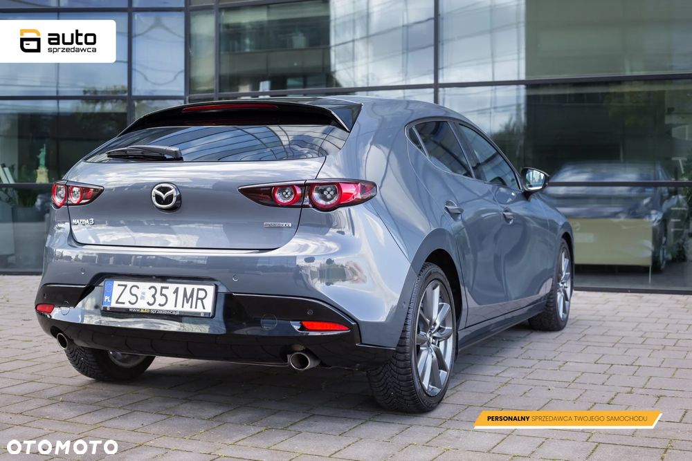 Mazda 3 2.0 mHEV Hikari - 15