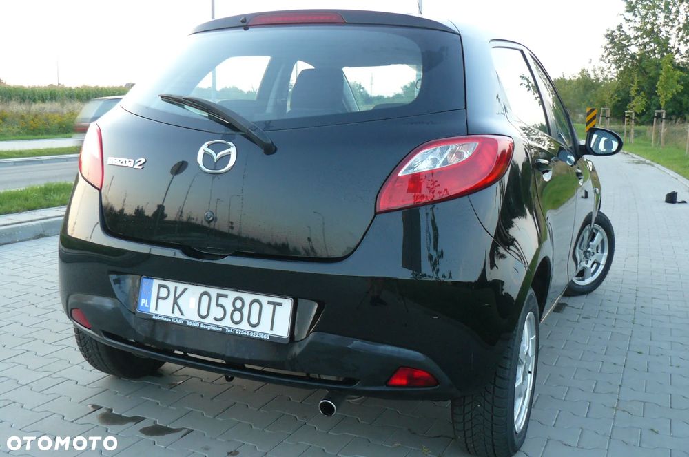 Mazda 2 - 8