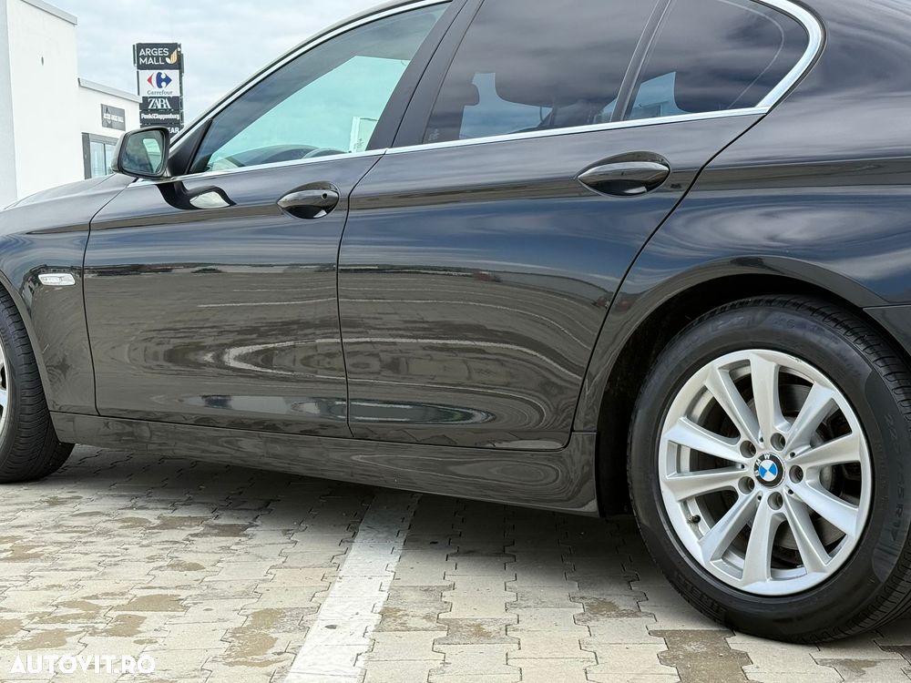 BMW Seria 5 520d - 13