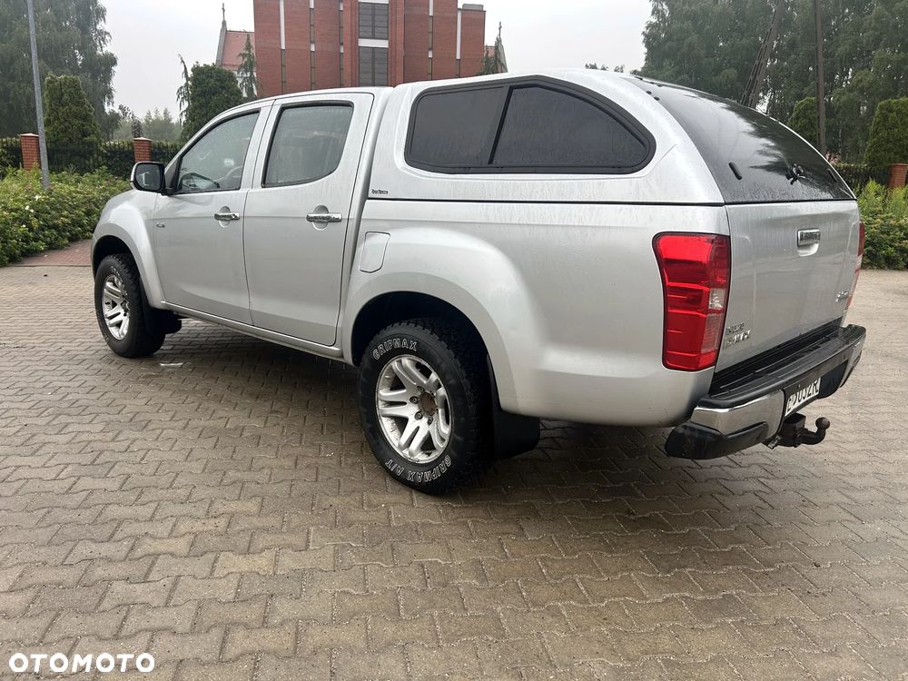 Isuzu D-Max 2.5 EC LS - 11