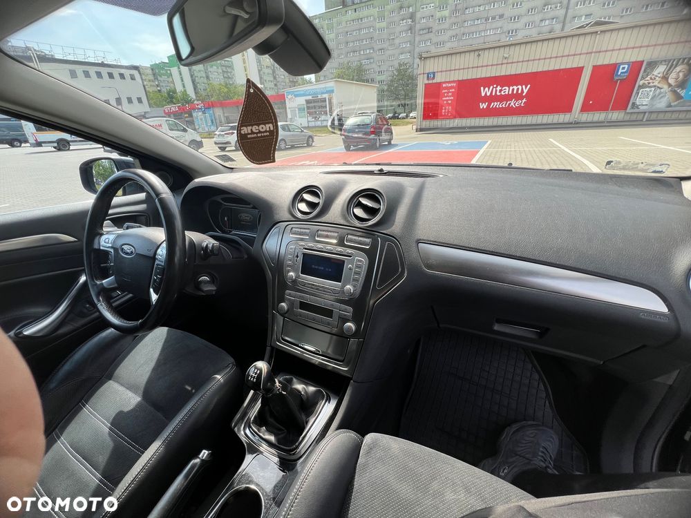 Ford Mondeo - 11