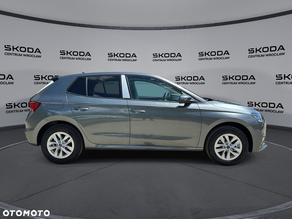 Skoda Fabia - 4