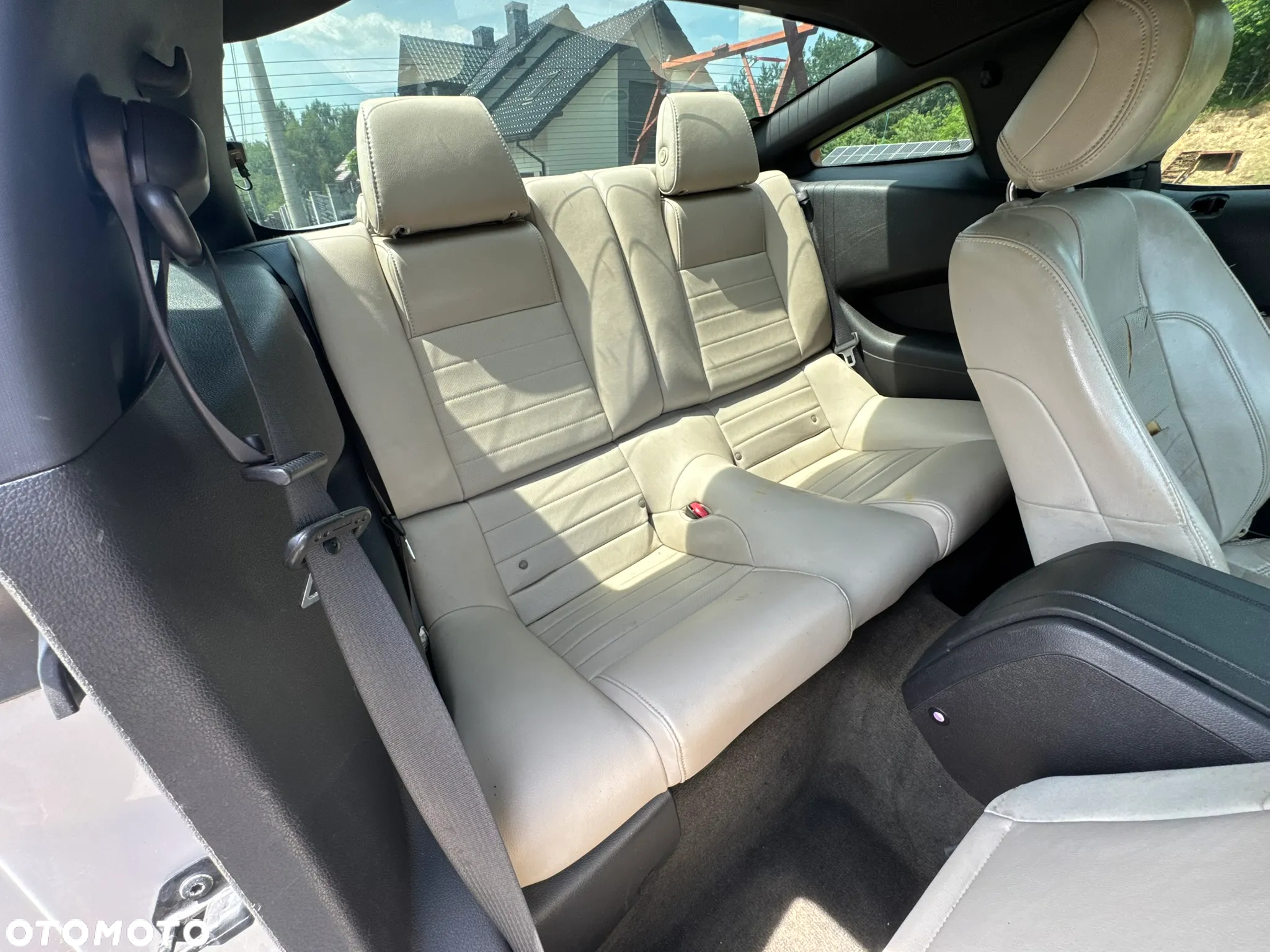 Ford Mustang 3.7 V6 Premium - 25