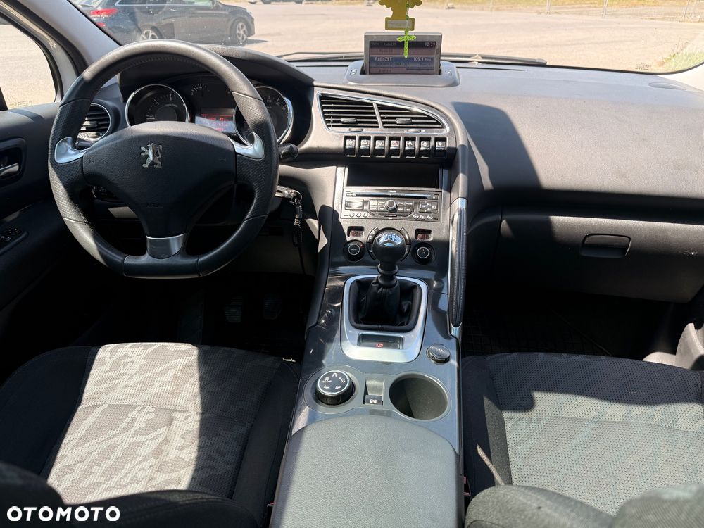 Peugeot 3008 1.6 HDi Premium - 11