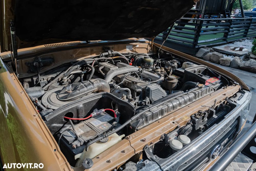 Toyota Land Cruiser - 17