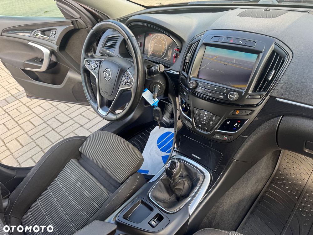 Opel Insignia 2.0 CDTI Cosmo S&S - 20