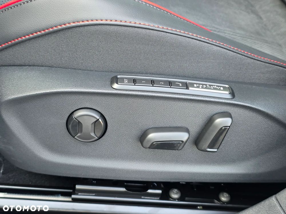 Volkswagen ID.7 Tourer 86kWh GTX Plus 4Motion - 32