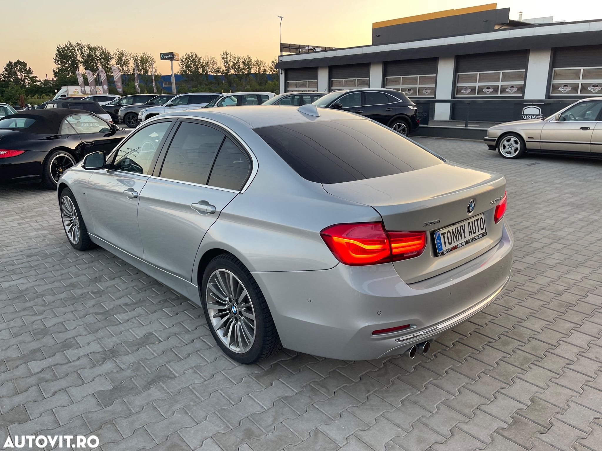 BMW Seria 3 320d Aut. xDrive Edition Luxury Line Purity - 9