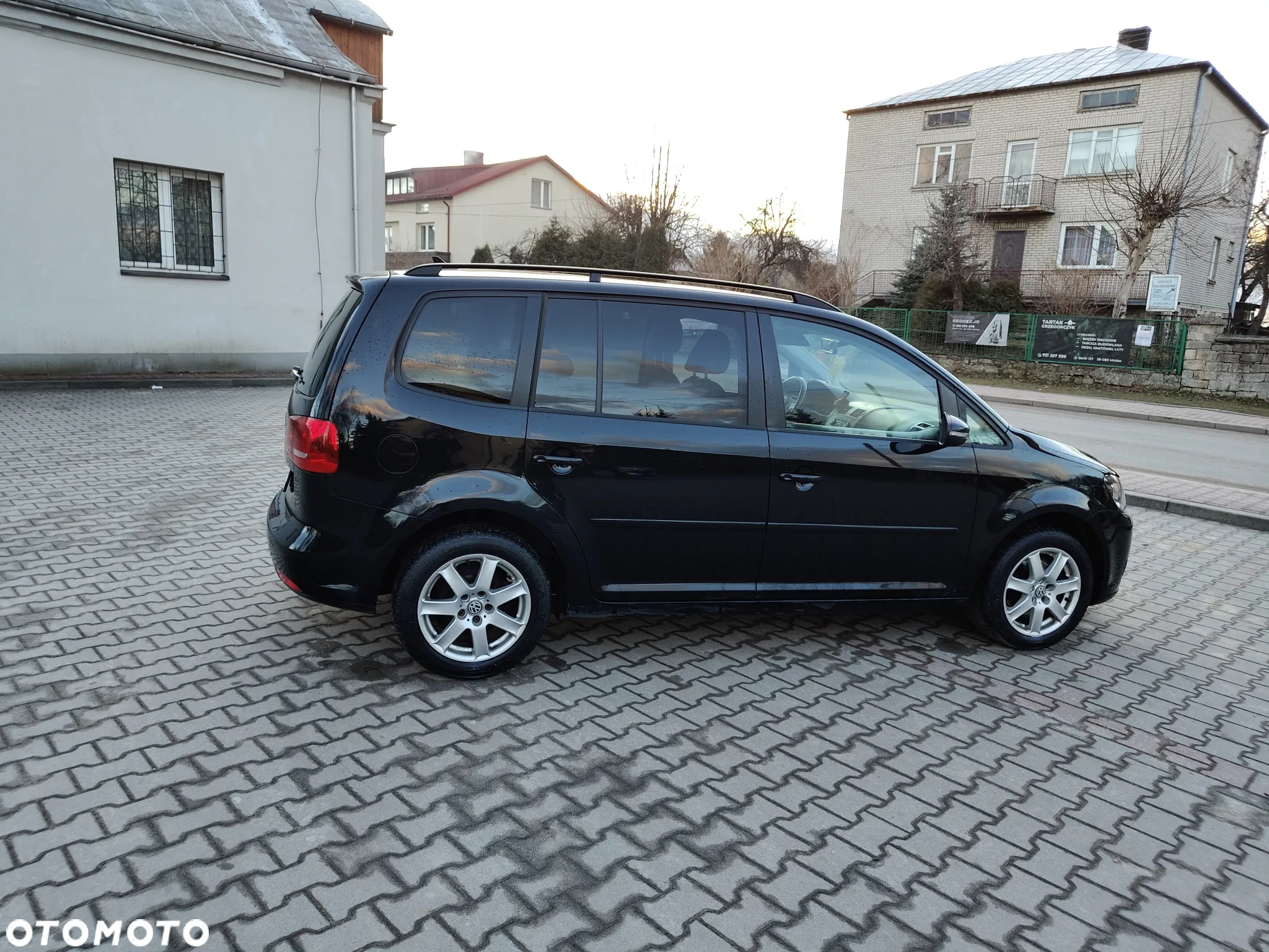 Volkswagen Touran 2.0 TDI DPF Comfortline Perfectline - 8