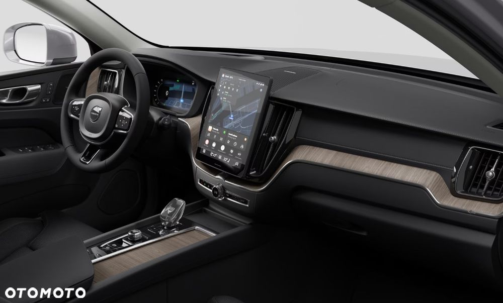 Volvo XC 60 T6 Plug-In Hybrid AWD Ultra Bright - 6