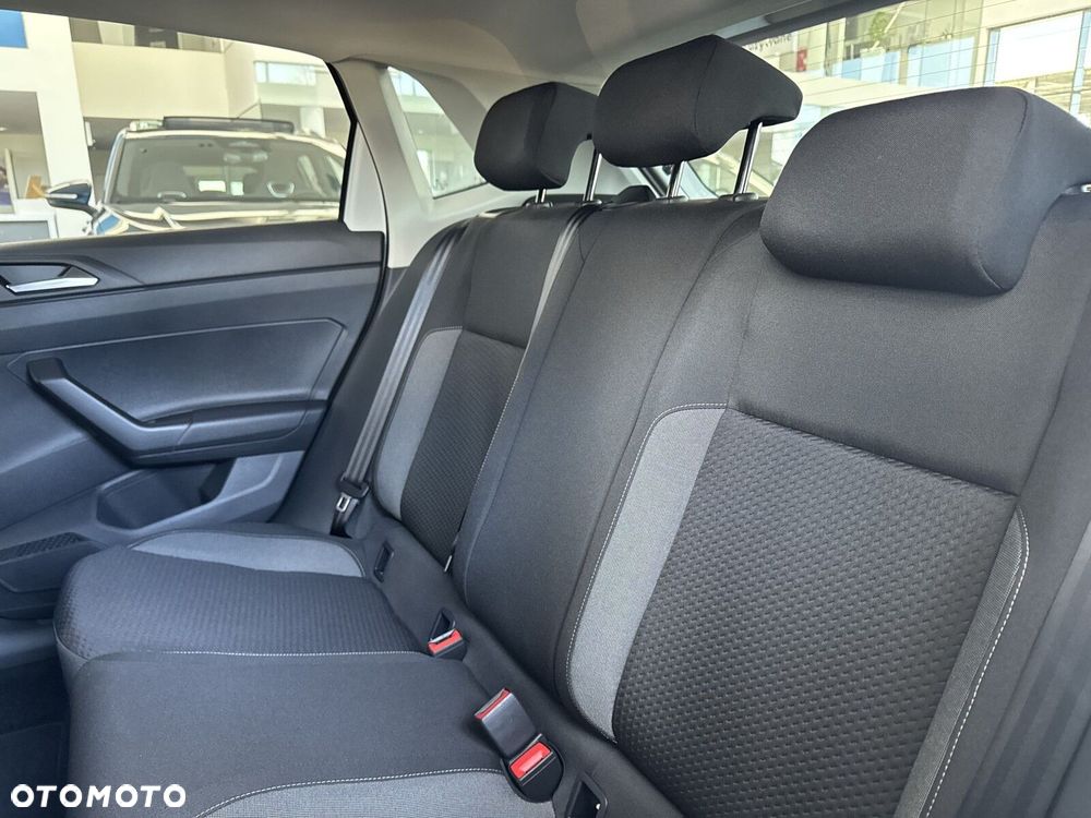 Volkswagen Polo - 17