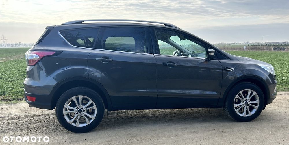 Ford Kuga 1.5 EcoBoost 2x4 Individual - 5