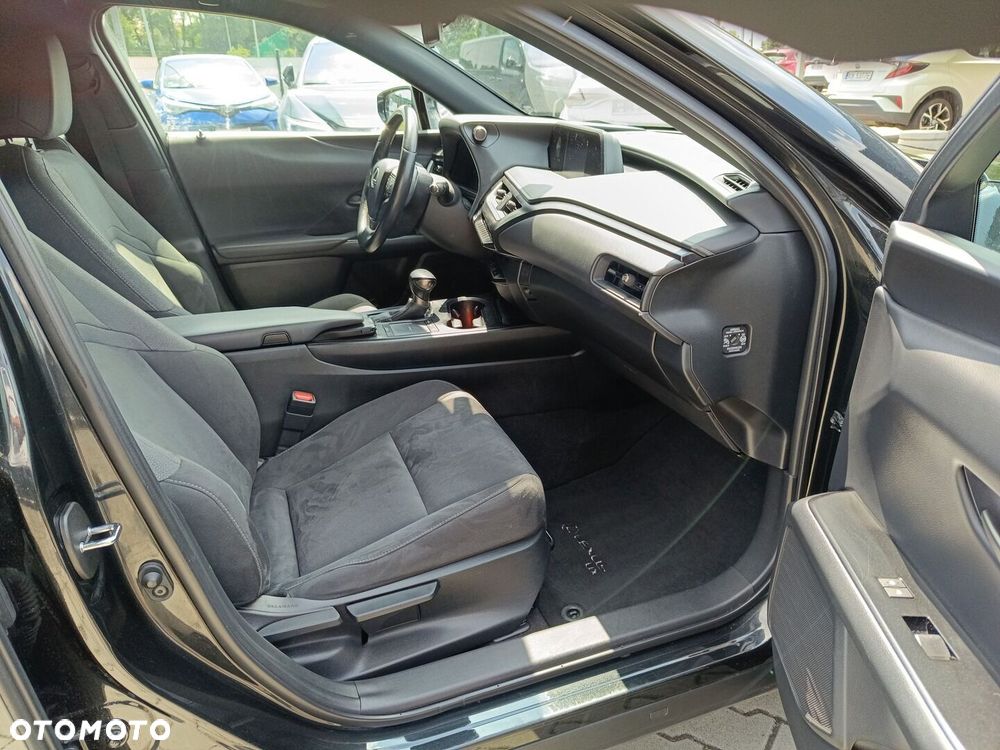 Lexus UX 200 GPF Business Edition 2WD - 9
