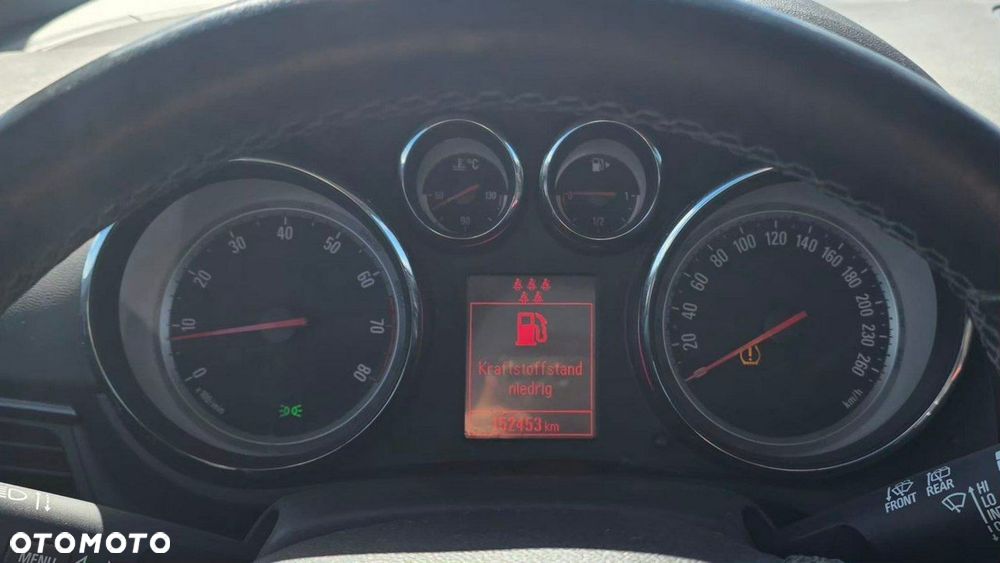 Opel Zafira - 10