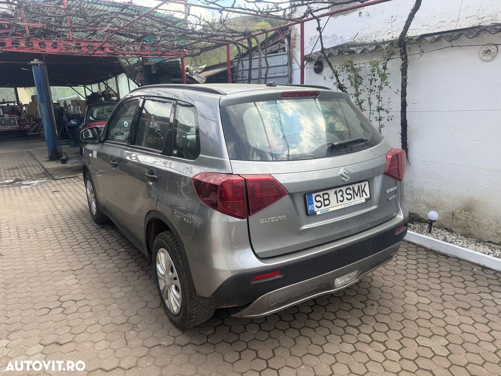 Suzuki Vitara 1.4 Boosterjet MHEV Cool - 5