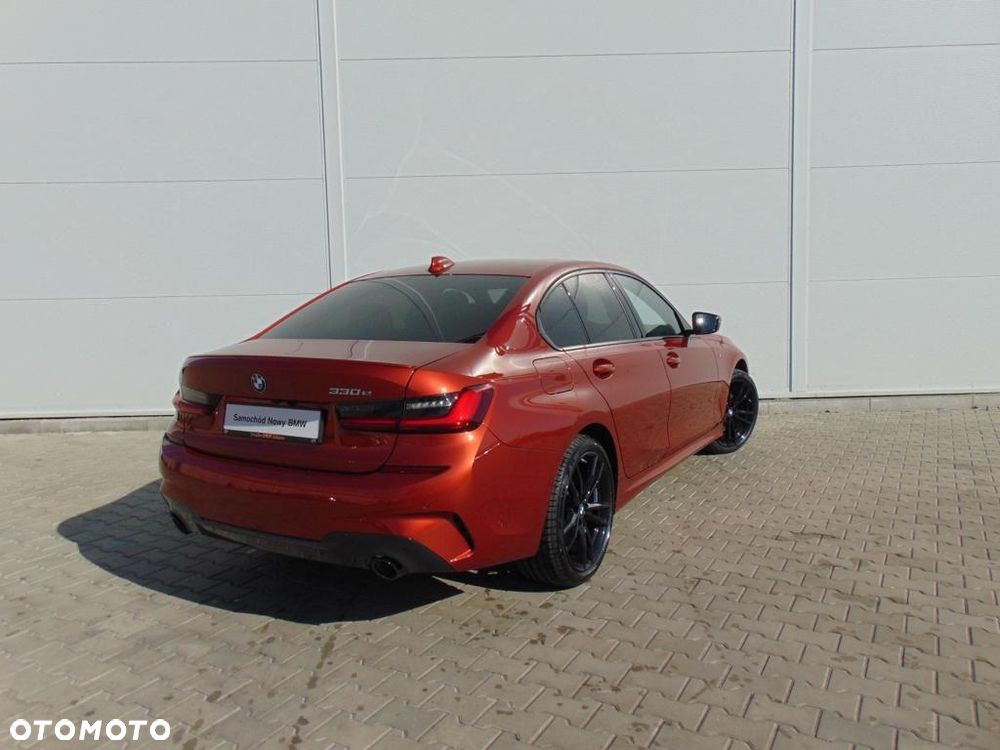 BMW Seria 3 330e M Sport sport - 6