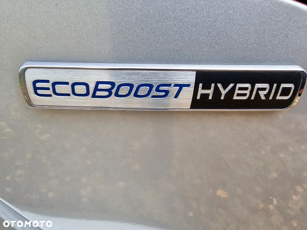 Ford Focus 1.0 EcoBoost Hybrid TITANIUM X - 8