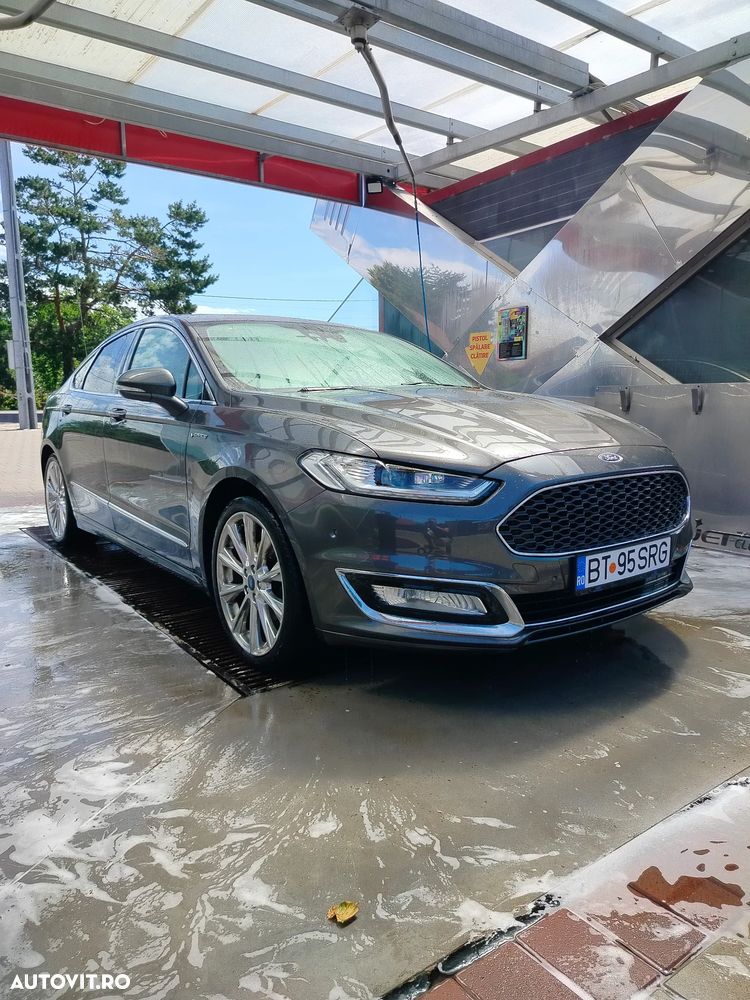 Ford Mondeo 2.0 EcoBoost Start-Stopp Autom. Vignale - 4