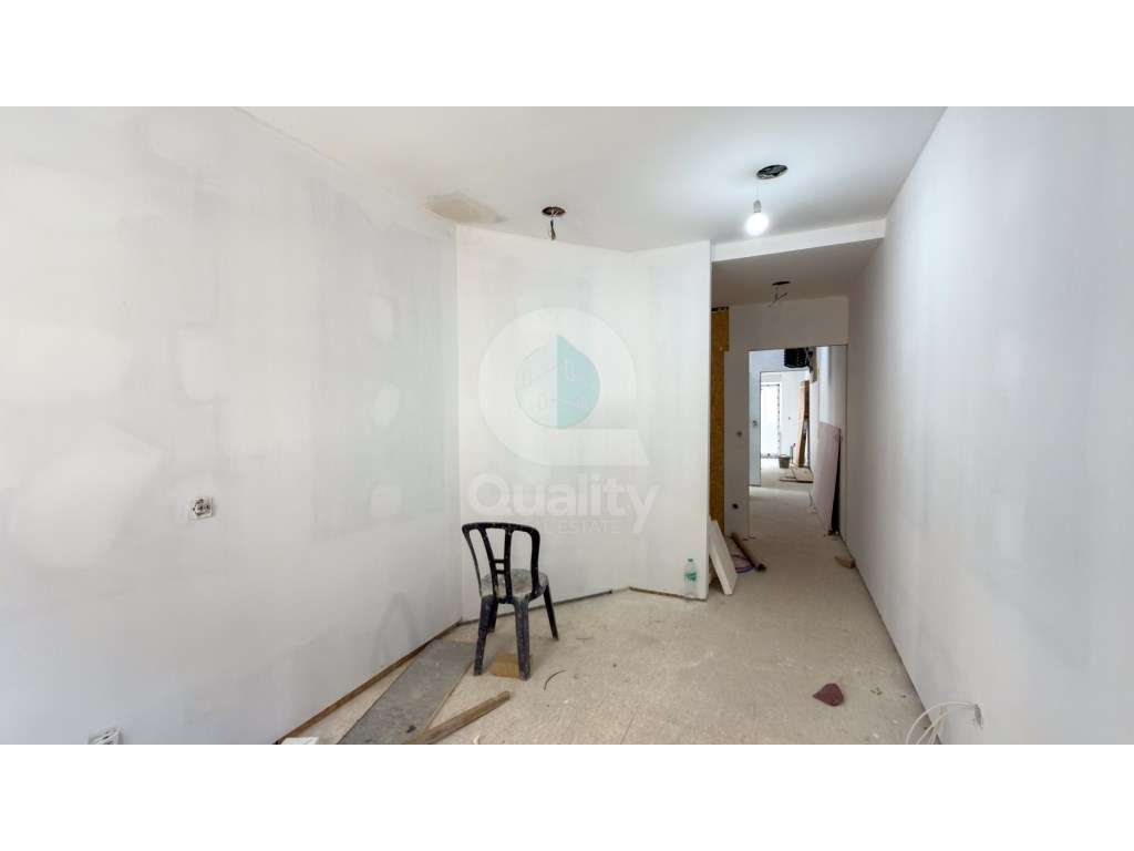 Moradia T4 Duplex na Verderena - Barreiro - Grande imagem: 3/30
