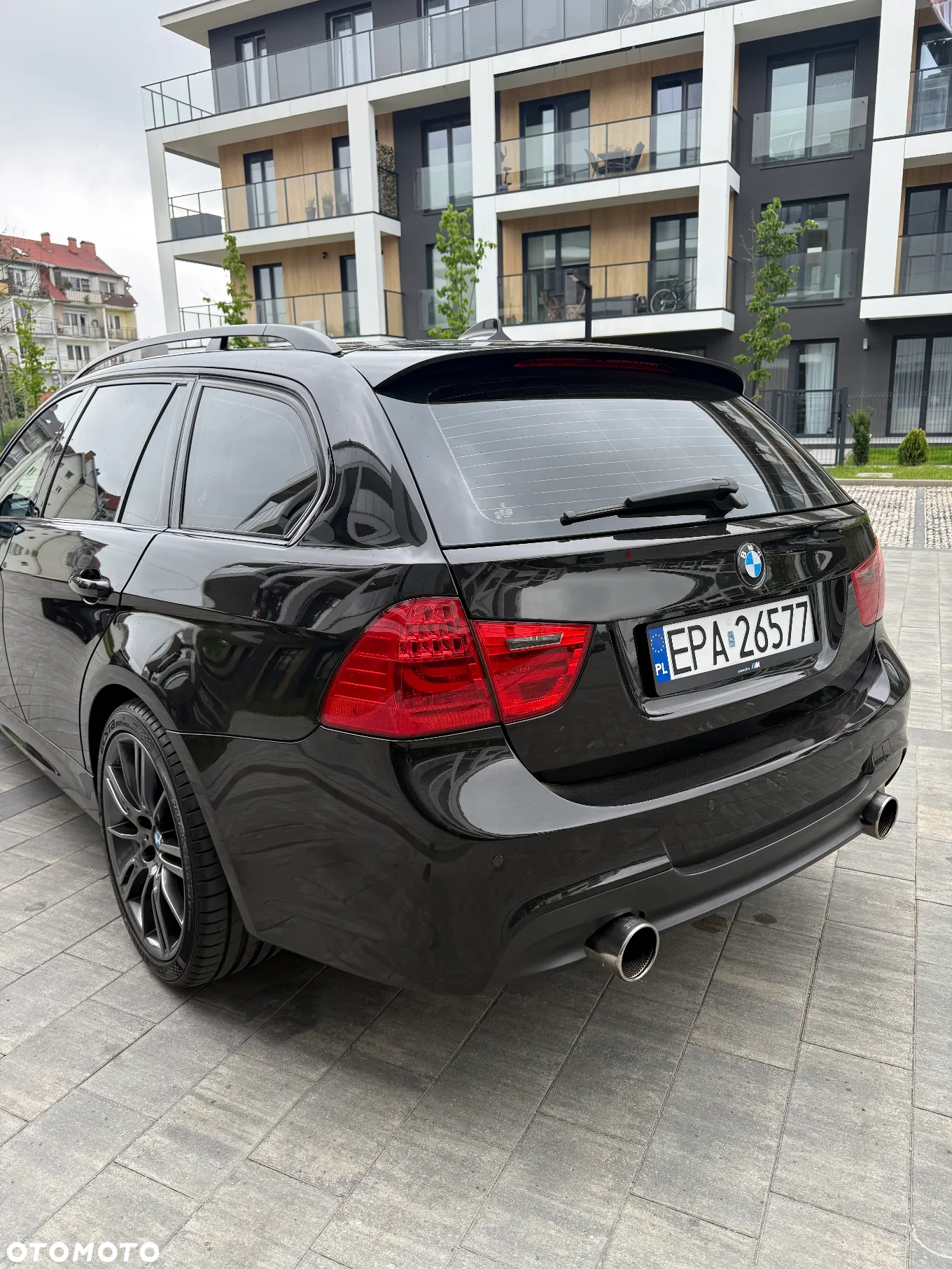 BMW Seria 3 330d xDrive - 4