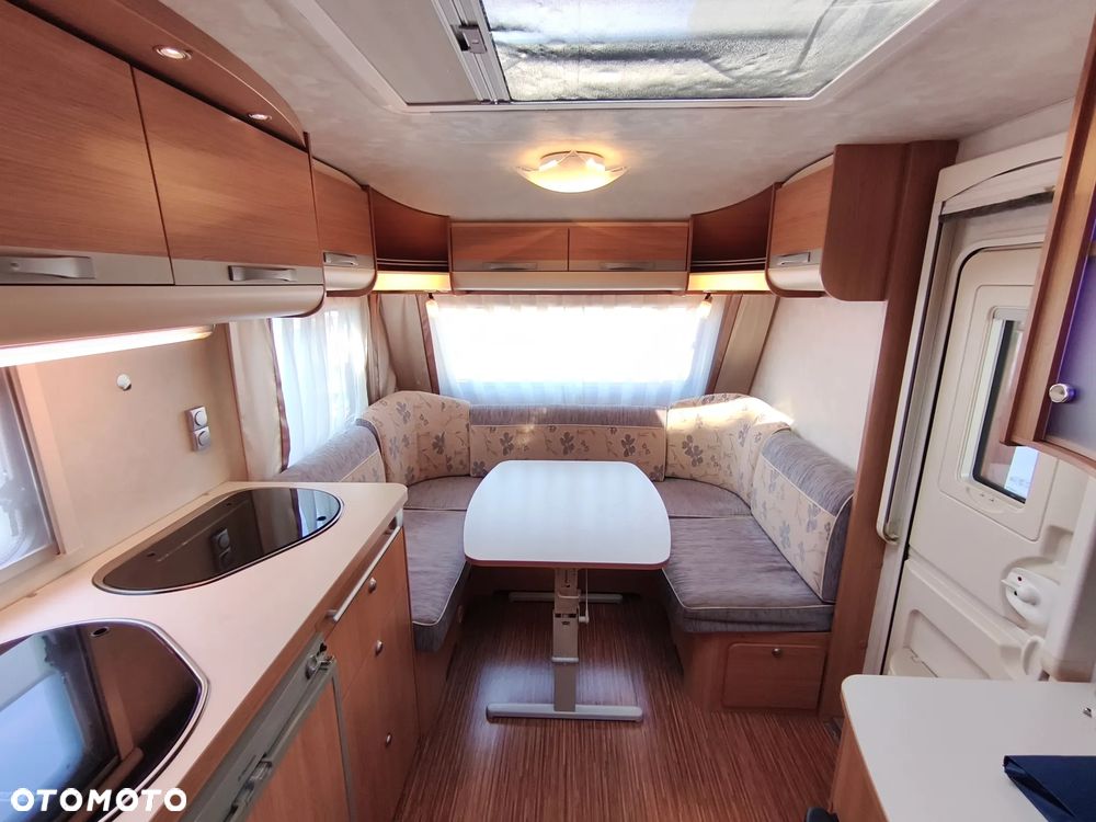 Adria - 33