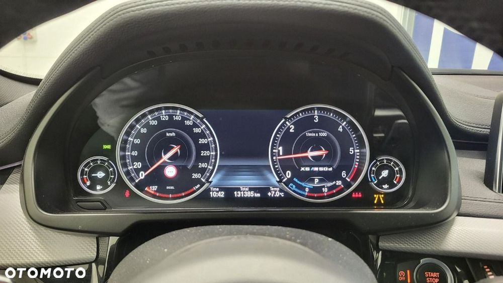 BMW X6M - 16
