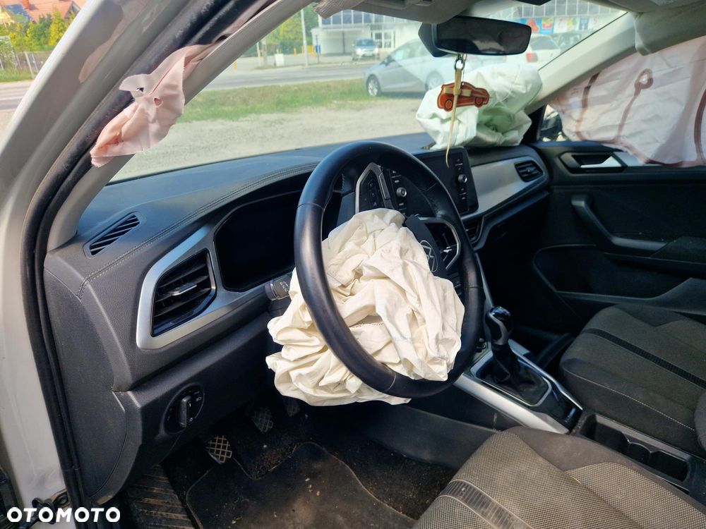 Volkswagen T-Roc 1.0 TSI OPF ACTIVE - 14