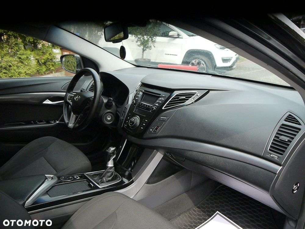 Hyundai i40 1.7 CRDi Comfort - 25