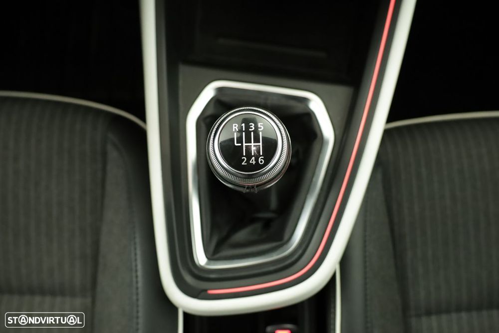 Renault Clio 1.0 TCe Techno Bi-Fuel - 14