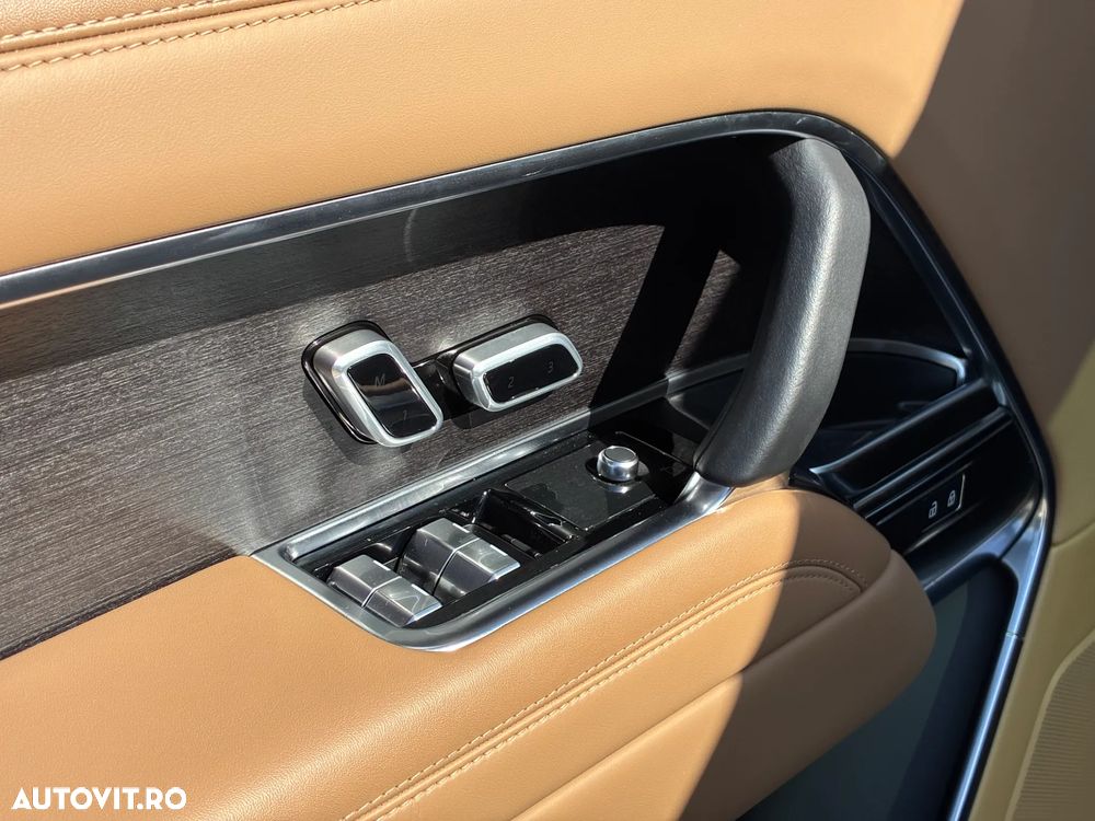 Land Rover Range Rover 4.4 V8 P530 HSE - 27