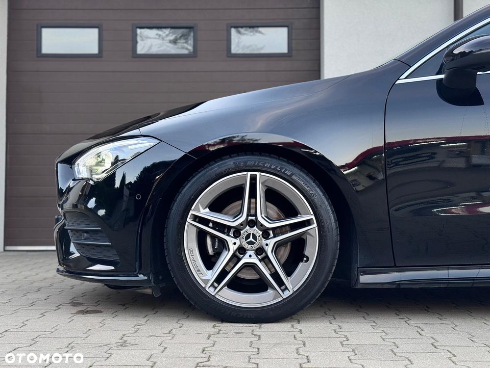 Mercedes-Benz CLA 180 AMG Line 7G-DCT - 8