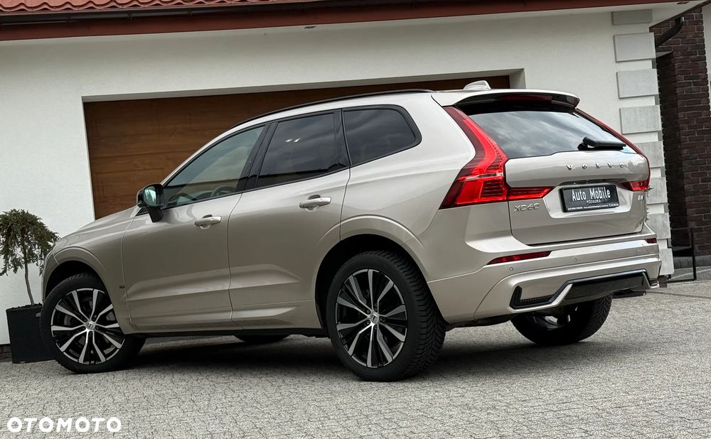 Volvo XC 60 B4 D AWD Plus Dark - 7