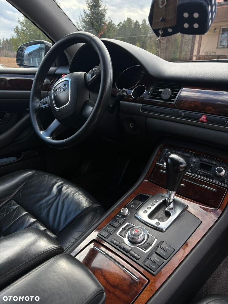 Audi A8 - 5