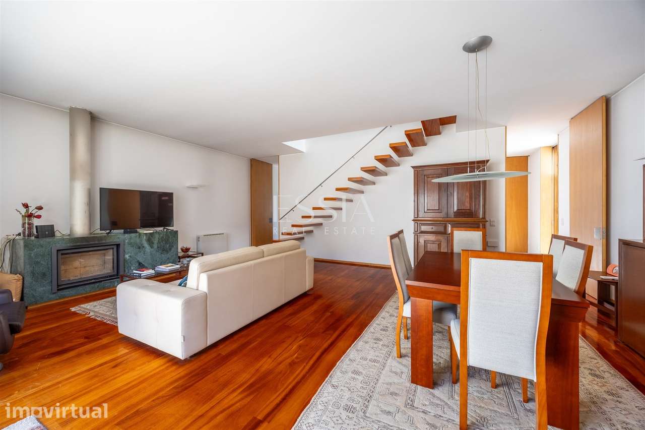 Moradia T3 Matosinhos | Moradia Duplex Centro Histórico Pronta Habitar - Grande imagem: 2/38
