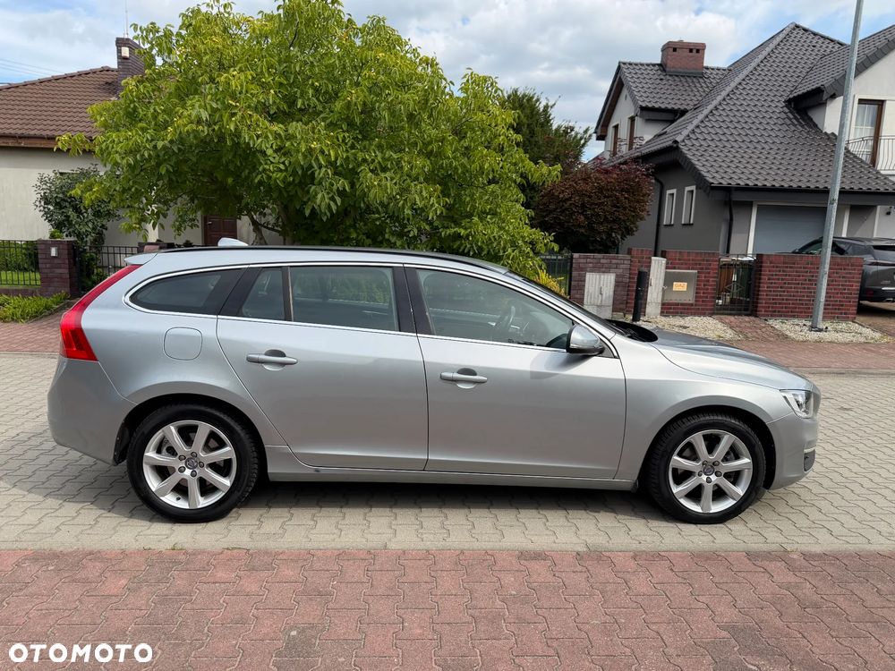 Volvo V60 - 14