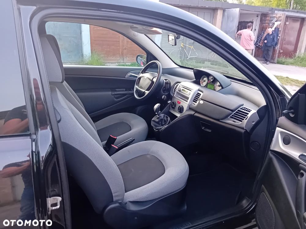 Lancia Ypsilon Y 1.2 8v Arctic - 7