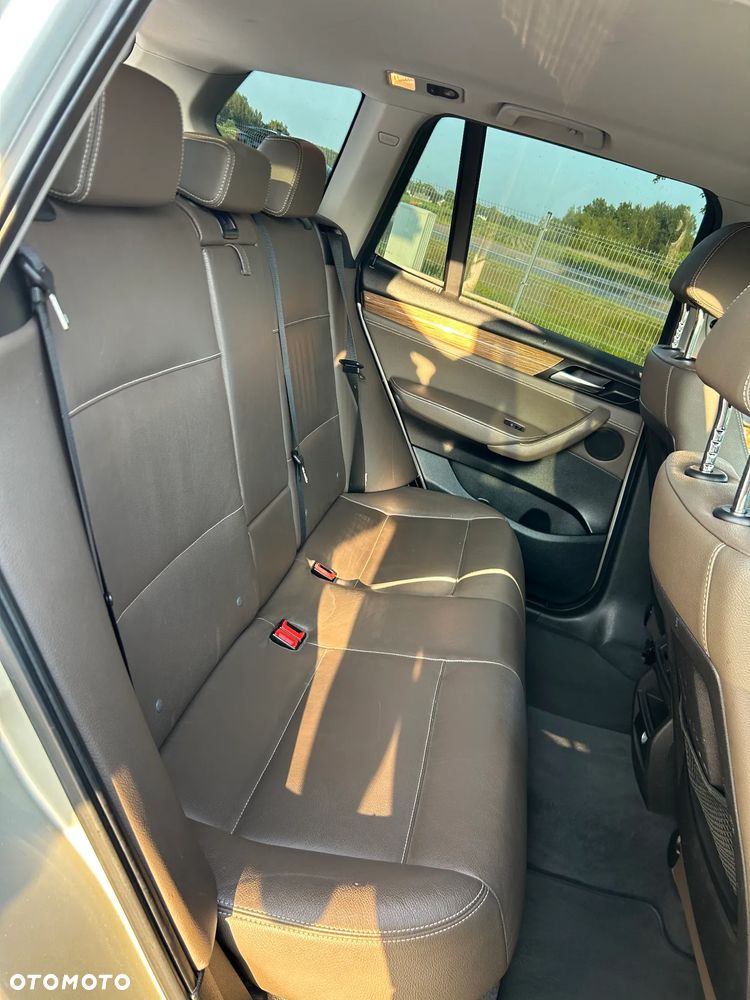 BMW X3 xDrive30d - 12