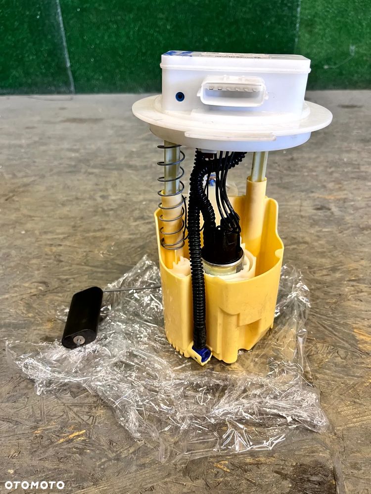 RENAULT CAPTUR II 2019- 1.5 BLUEDCI BDCI DCI ADBLUE POMPA PALIWA PŁYWAK 172026462R ORYGINAŁ