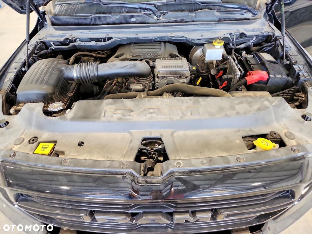 RAM 1500 5.7 Crew Cab Longbed Laramie Black - 10